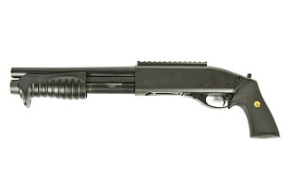 Дробовик Tokyo Marui Remington M870 Breacher GAS (TM4952839140326)