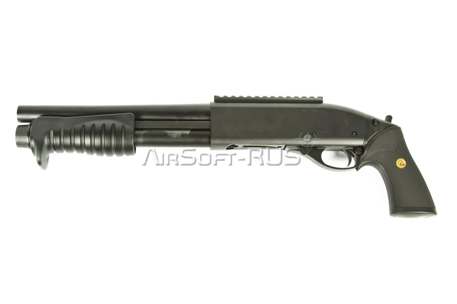 Дробовик Tokyo Marui Remington M870 Breacher GAS (TM4952839140326)