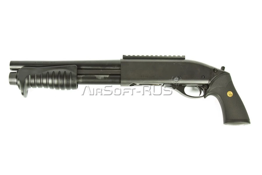 Дробовик Tokyo Marui Remington M870 Breacher GAS (TM4952839140326)